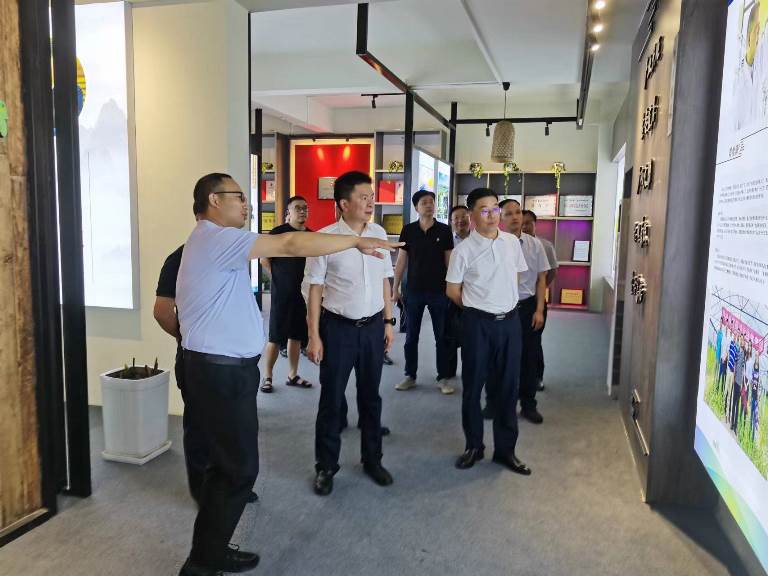 vydT_1694056569398097380.jpg 1.jpg