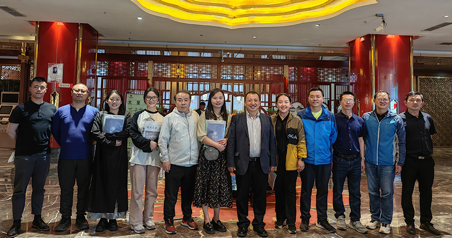 iyHF_1695344117145022517.jpg 7.jpg