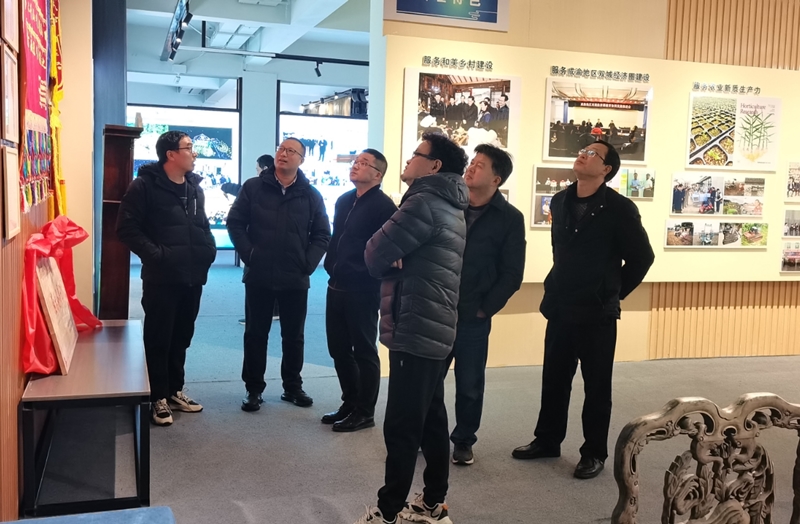 aDmZ_1736304089711010569.jpg 1.jpg