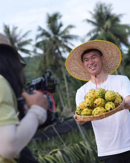 dKom_1750149013006046974.jpg 3.jpg